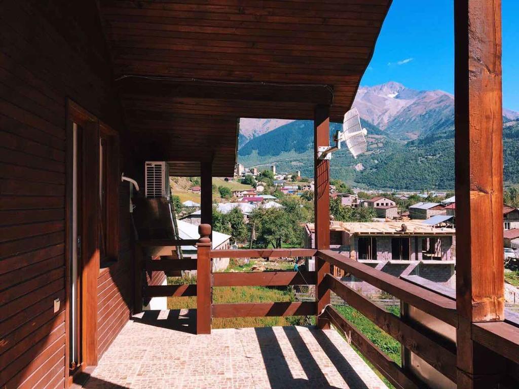 Hotel Lileo Местія Екстер'єр фото
